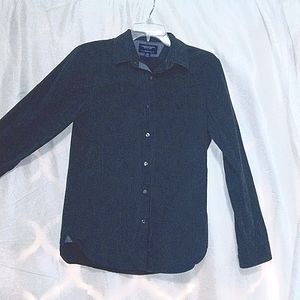 Long sleeve dress shirt